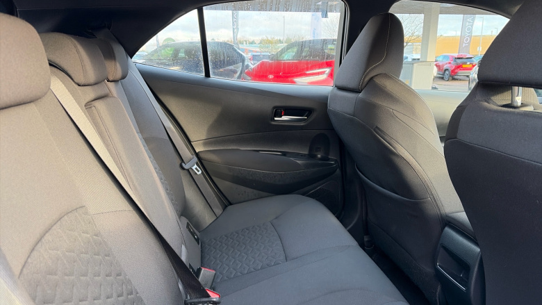 Toyota Corolla 1.8 VVT-i Hybrid Icon Tech 5dr CVT Hybrid Hatchback